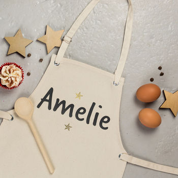 Personalised Childrens Apron With Name And Star Design, 2 of 3