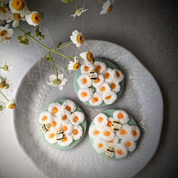 Personalised Daisy And Bee Letterbox Biscuits, 2 of 5