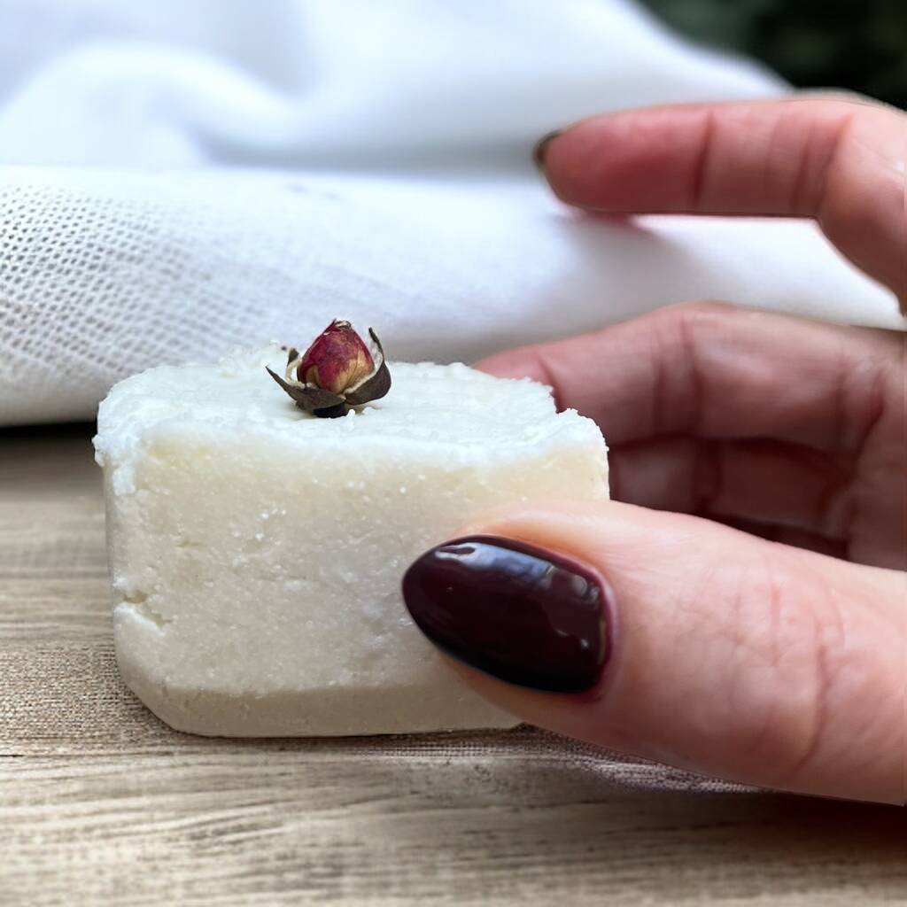 Bath Melt Gift Box X4 With Organic Shea And Lavender Essential Oil, 1 of 8