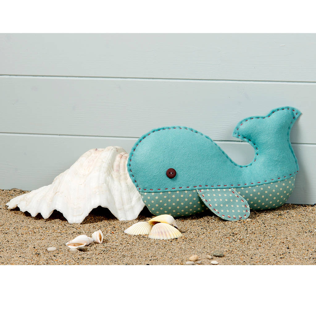 wigsby whale sewing kit by clara kids