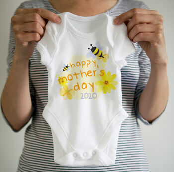Mother's Day Bee Vest, 2 of 7