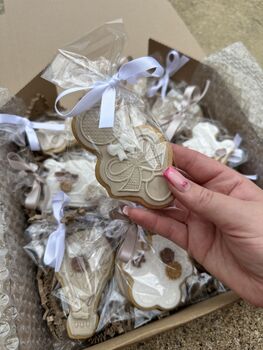 Pastel Baby Shower Biscuit Favours, 8 of 10