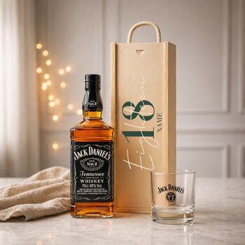 Personalised 18th Birthday Whisky Gift Set With Custom Lid, 3 of 11
