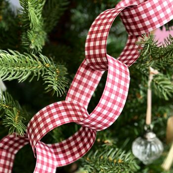 Red Gingham Christmas Paper Chains Garland Kit, 2 of 3