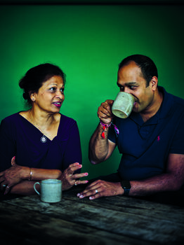 Indian Tin With Nine Spices And Silk Sari Wrap, 4 of 5