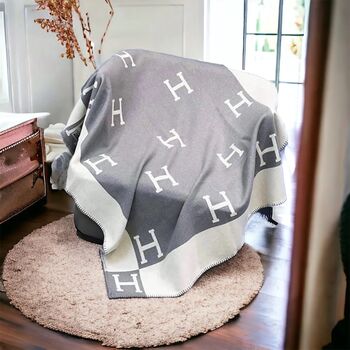 Cosy H Letter Throw, 7 of 8
