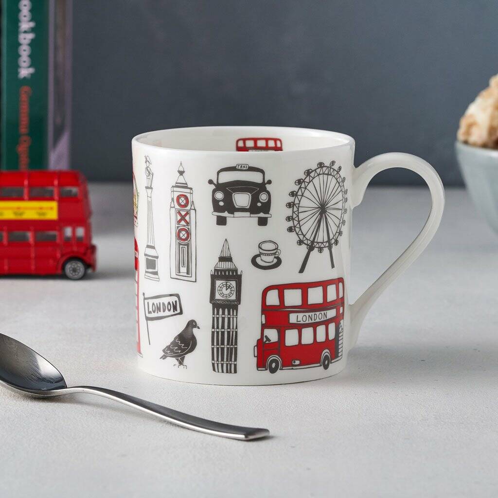 London Mug, Tea, Biscuits And Fudge Gift Set By Victoria Eggs