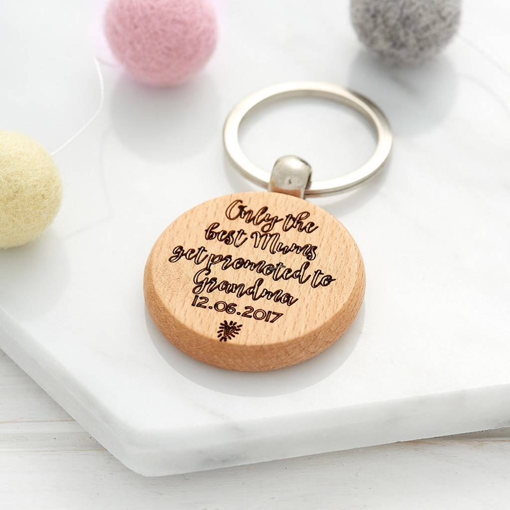 Image of Personalised Wooden Mums Get Promoted Keyring