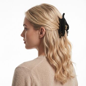 Black Stretching Cat Claw Clip, 2 of 3
