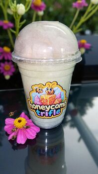 Honeycomb Trifle Candyfloss, 4 of 10