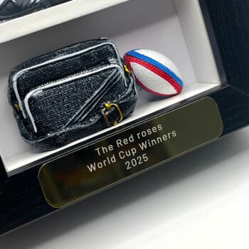 Commemorative KitBox: Rugby World Champions 2025: The Red Roses, 3 of 6