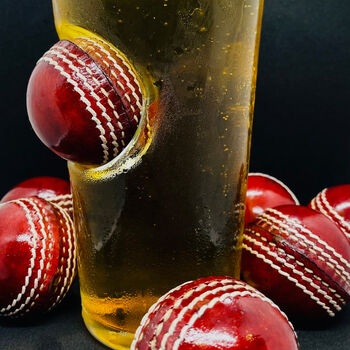 Personalised Cricket Ball Pint Glass, 3 of 3