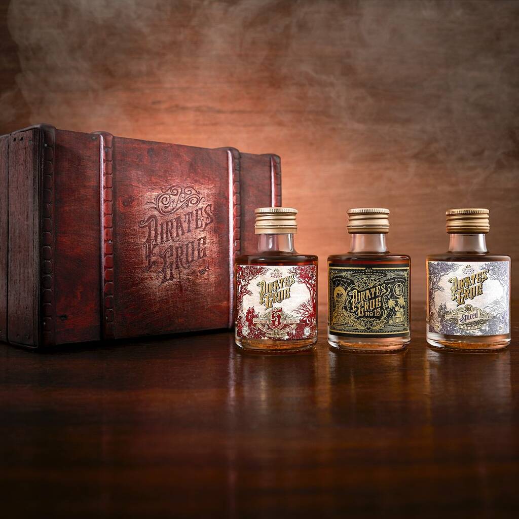 Pirate's Grog Rum Miniatures Gift Set By Pirate's Grog Rum