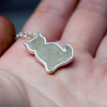 Cat Cremation Ashes Memorial Necklace, 3 of 5