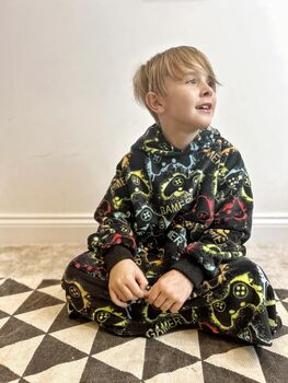 Gamer Infant Kids Junior Teens Snuggle / Blanket Hoodie, 2 of 5