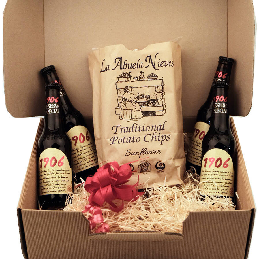 1906 Spanish Beers And Crisps Gift Set, 1 of 2