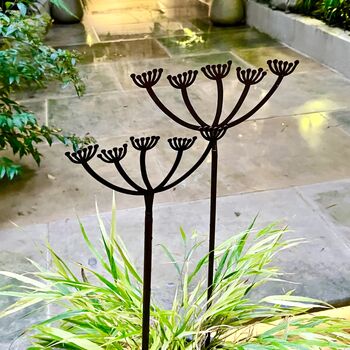 Set Of Two Cow Parsley Garden Stakes Ltkot018, 2 of 5
