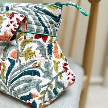 Tall Wash Bag With Handles Wild Meadow, 3 of 5