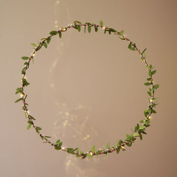 Green Leaf Light Up Wreath, 3 of 3