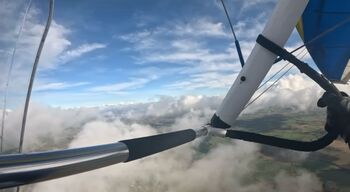 30 Minute Microlight Flight Experience In Northampton, 6 of 9