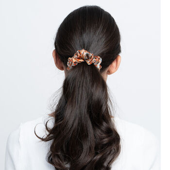 100% Silk Small Scrunchie Crosshatch, 2 of 3