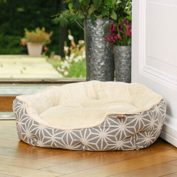 Grey Cosy Scalloped Pet Bed, 2 of 7
