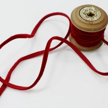Deep Red, Luxury Heart Ribbon Collection, 4 of 9