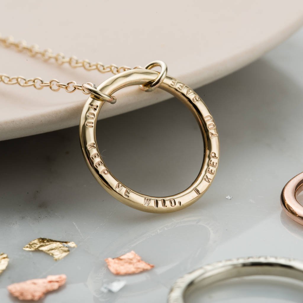 Shopping Guide To a Diamond Circle Necklace Memoria Y Dignidad