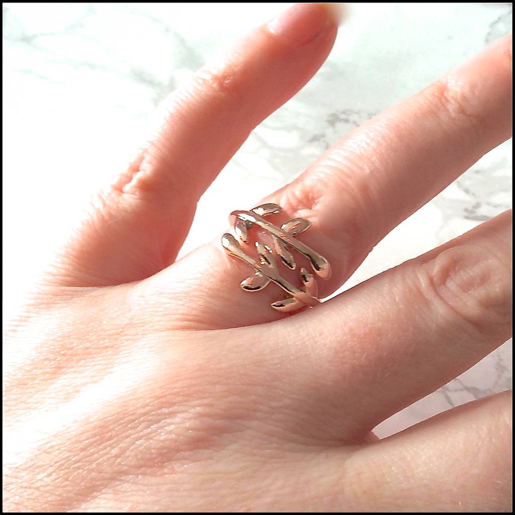 Laurel Leaf Adjustable Ring By Copper & Grey