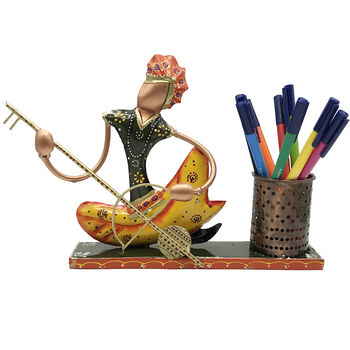 Indian Musician Pen Holder, 3 of 4
