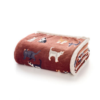 Mixed Kitties Brick Red Throw, Cute Cat Print Flannel And Sherpa Back 140x180cm, 2 of 3
