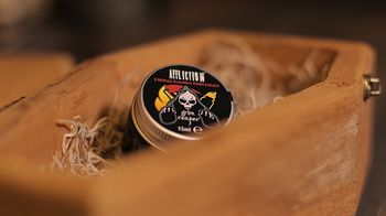 Affliction Nine Million Scoville Chilli Extract, 2 of 3