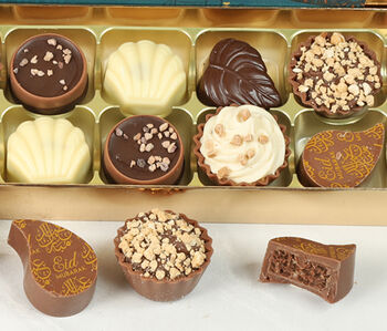Personalised Umrah Chocolate Gift Box – 16 Luxury Chocolates, 3 of 3