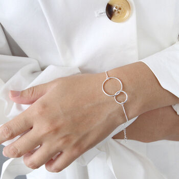 Sterling Silver Interlocking Circles Bracelet, 2 of 4