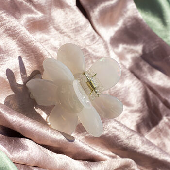 Shiny Flower Claw Hair Clip In White, 3 of 3