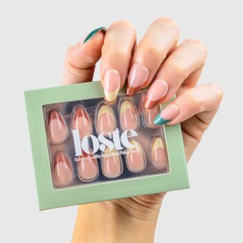 Loste Reusable Press On Nails Gift Set, Perfect Stocking Filler: Left On Seen, 2 of 5
