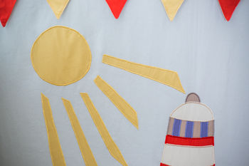 Large Children's Beach Hut And Seaside Play Tent, 6 of 9