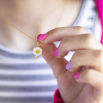 Smiley Face Flower Necklace, 3 of 6