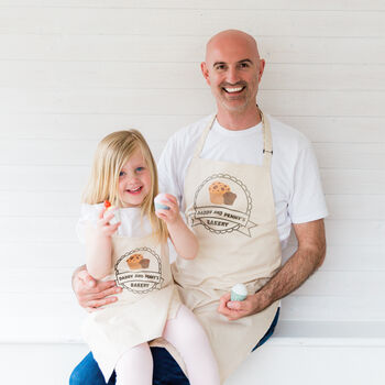 Personalised Father's Day Matching Baking Apron Set, 6 of 12