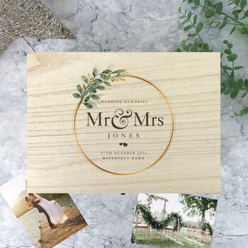 Personalised Wooden Wedding Foliage Wreath Keepsake Memory Box, 3 of 8