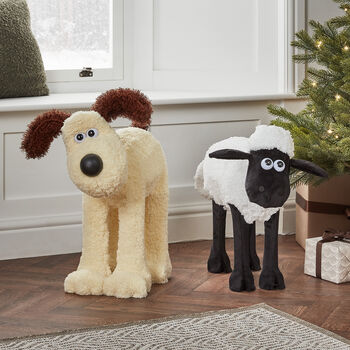 Shaun The Sheep™ And Gromit™ Outdoor LED Figures, 7 of 8