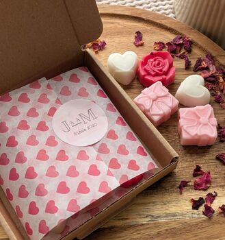 The Valentine's Day Wax Melt Selection For Her Valentine's Day Gifts, 2 of 7