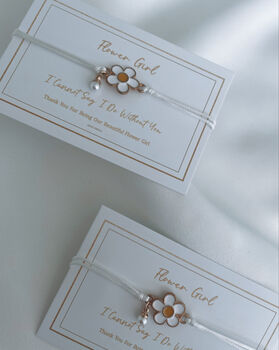 Flower Girl Daisy Bracelet, 2 of 3