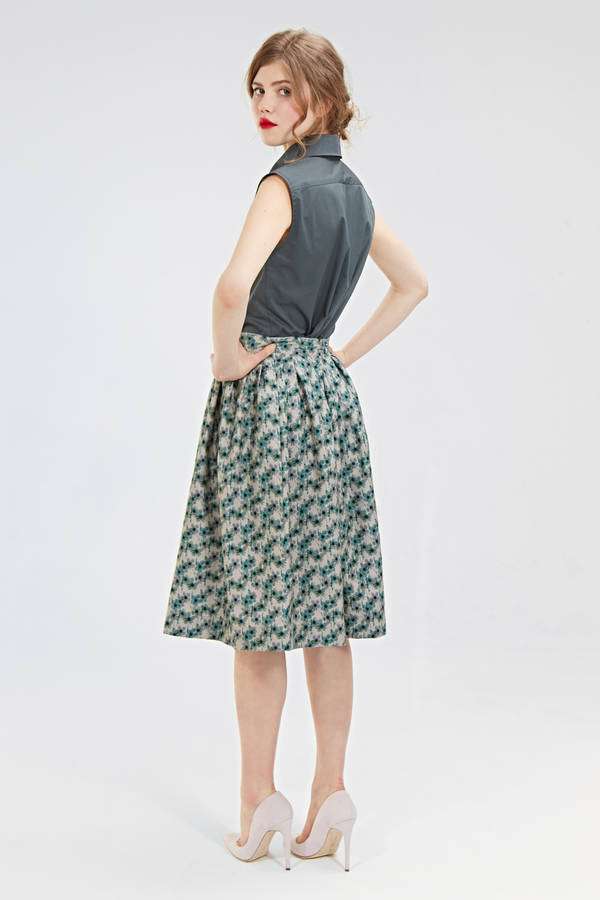 knee length pleated skirt by mrs pomeranz