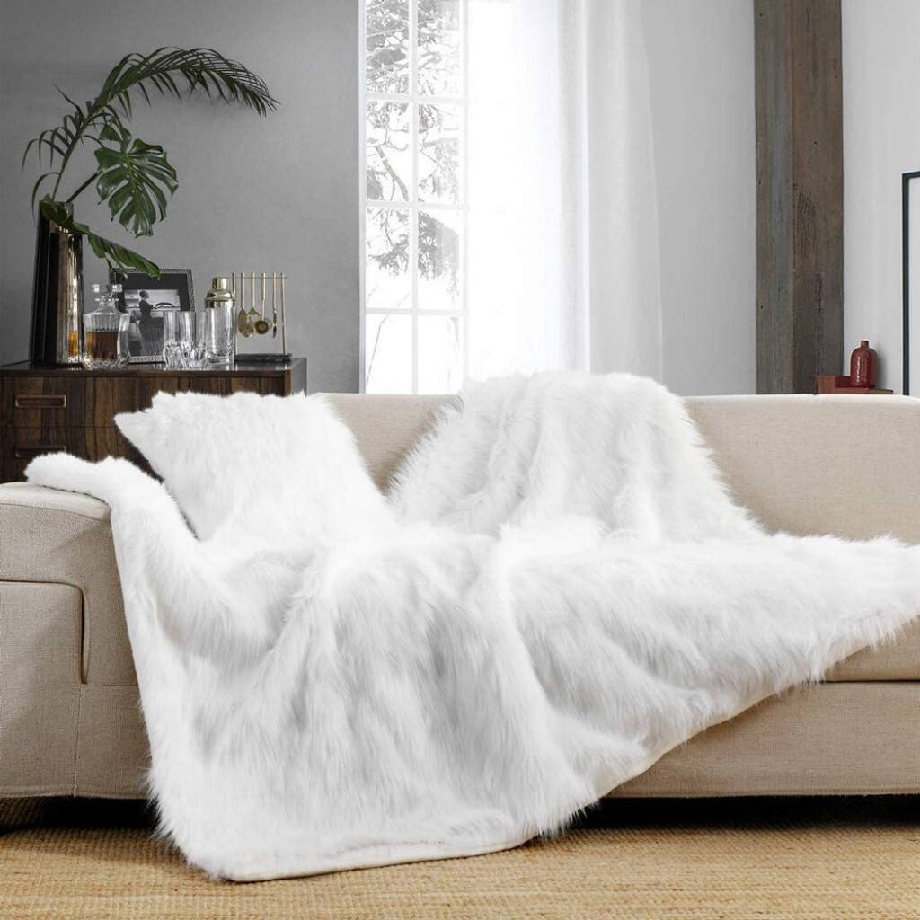 125 X 150cm Luxury Plush Faux Fur Fluffy Throw Blanket, 1 of 10