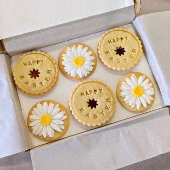 Easter Blooms Biscuits Box, 2 of 3