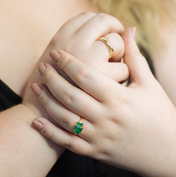 Green Onyx Gemstone Ring With A Triple Baguette Cut, 3 of 7
