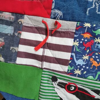 Baby Clothes Blanket, Memory Quilted T Shirt Blanket, Keepsake Patchwork Quilt, Toddler Clothes Quilt, Kids Clothes Quilt, 2 of 11
