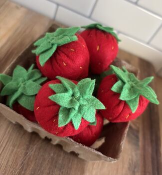 Pretend Play Felt Strawberries, 4 of 8
