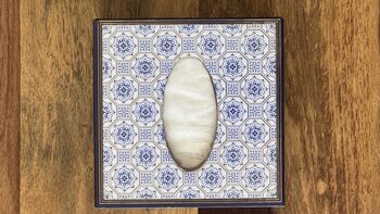Magnetic Closure Tissue Box With Cover, 4 of 9